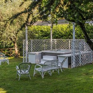 Country Lodge B&B